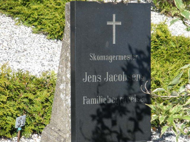 Jens Jacobsen's familiegravsted.JPG